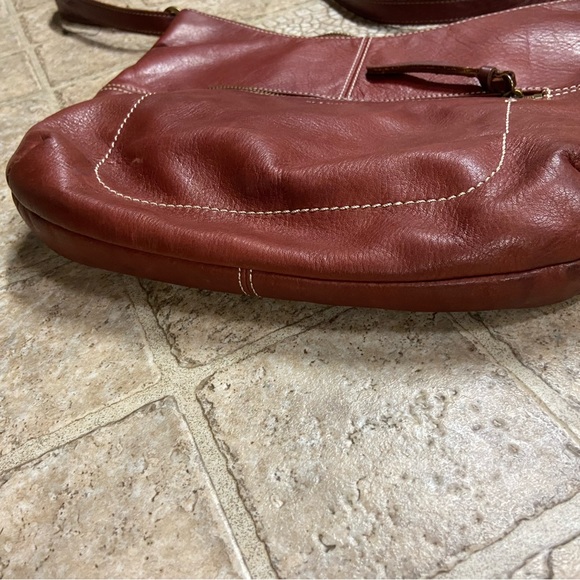 Margot leather hobo style purse $24 near new condition. - Picture 5 of 7